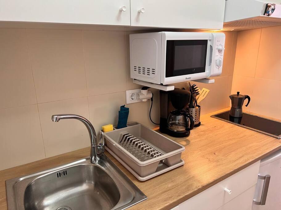 Apartments In Center ตอร์เรโมลิโนส ภายนอก รูปภาพ