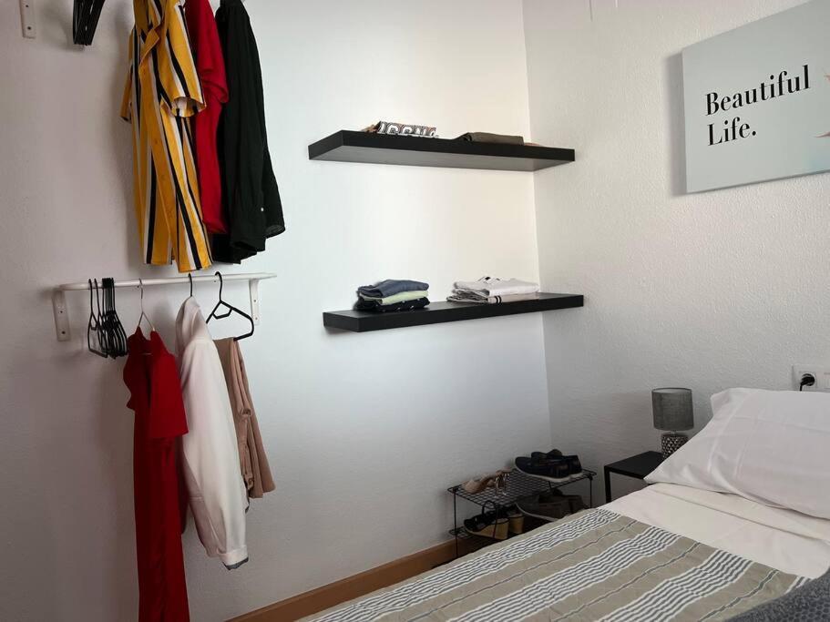 Apartments In Center ตอร์เรโมลิโนส ภายนอก รูปภาพ